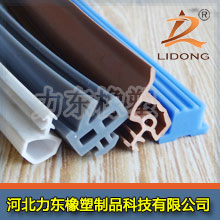 Thermoplastic elastomer sealing strip